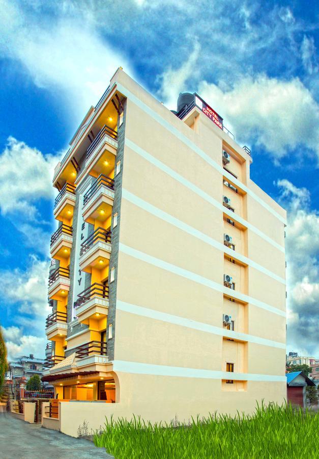 Hotel City Park ポカラ エクステリア 写真