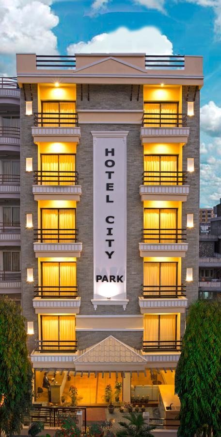 Hotel City Park ポカラ エクステリア 写真